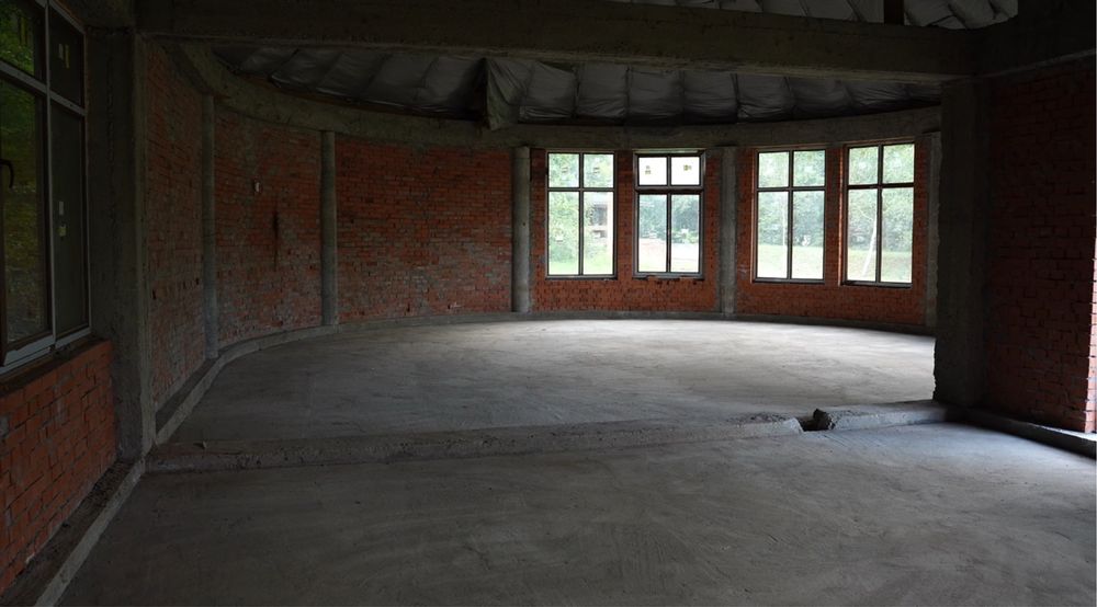 Продам заміський будинок, база відпочинку, центр реабілітації