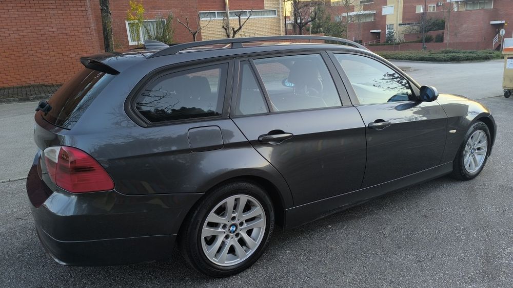 BMW 318d Touring