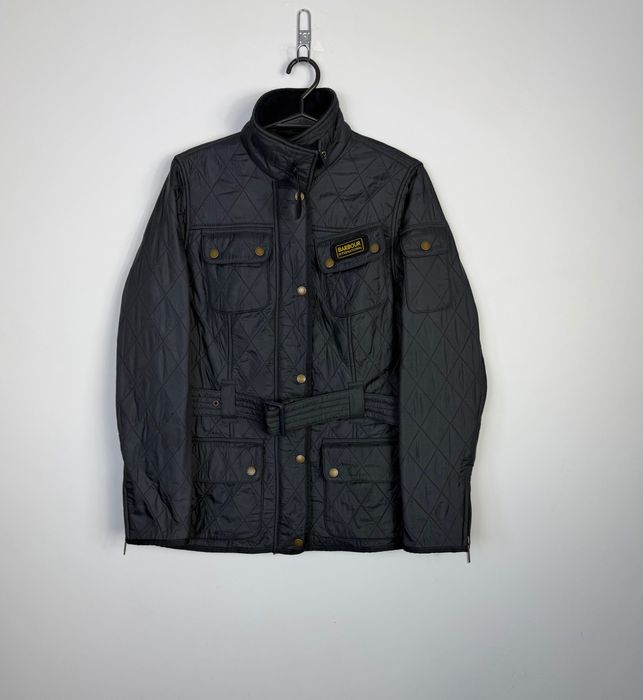 Ocieplana Pikowana Kurtka Barbour International Multi Pocket Z Paskiem