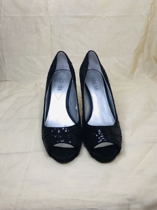 Обувь брендовая кожаная на женщину 38-39 размер