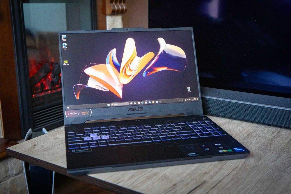 Asus TUF Gaming 12500h RTX3050. Свежий игровой ноутбук