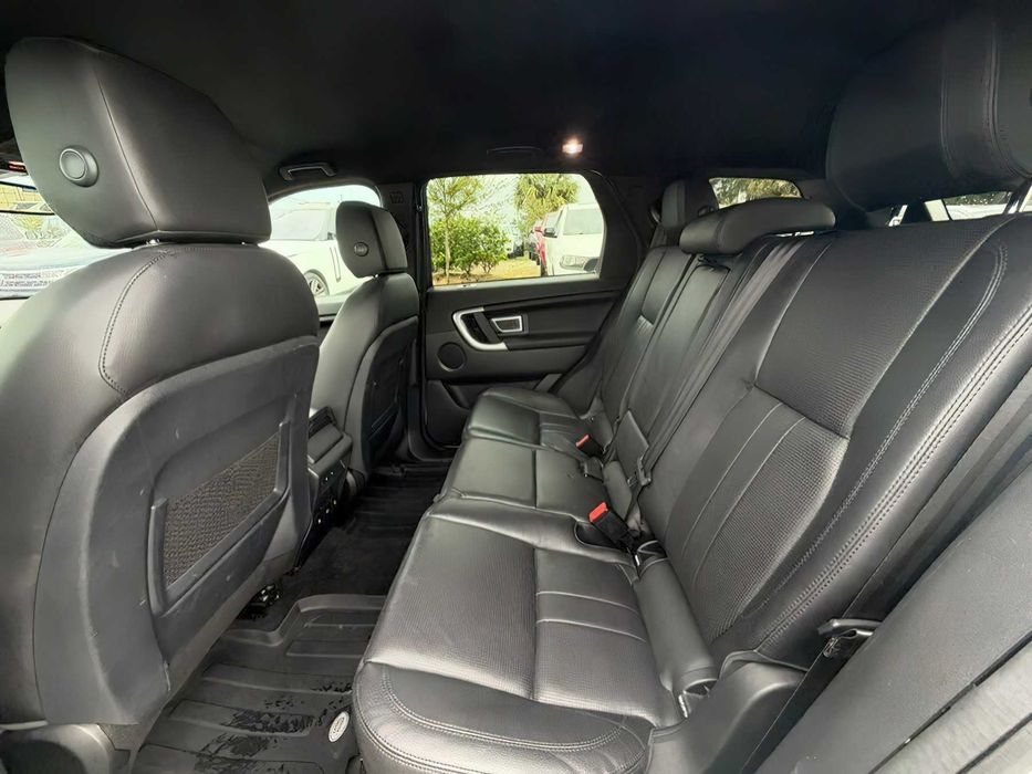 Land Rover Discovery Sport      2018