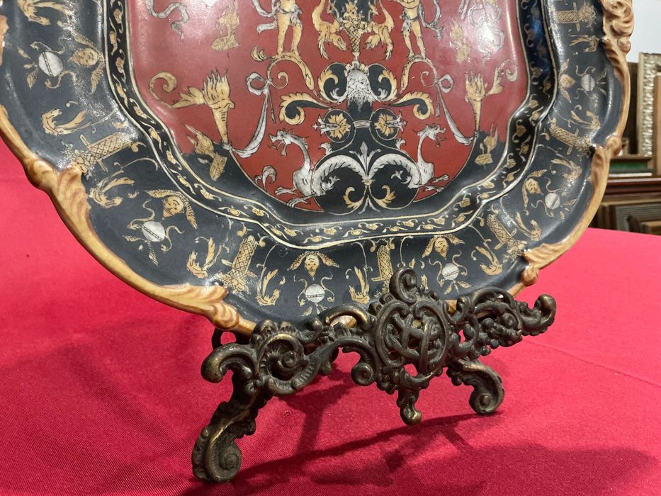 Prato oriental brazao com 32 cm ..anúncios abaixo