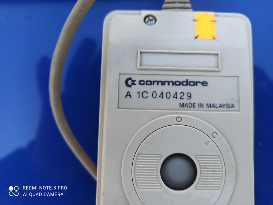 sprzedam pilot do Amiga CDTV