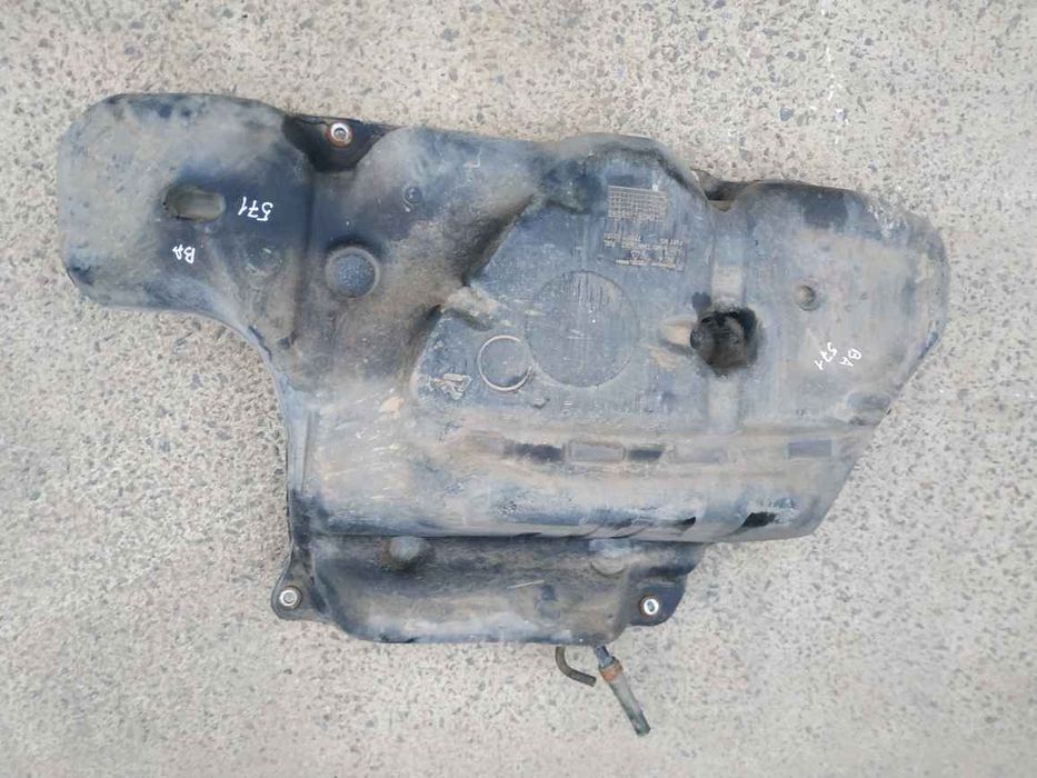Toyota Auris E150 2006-2012 бак паливний  BA0571 7711102150