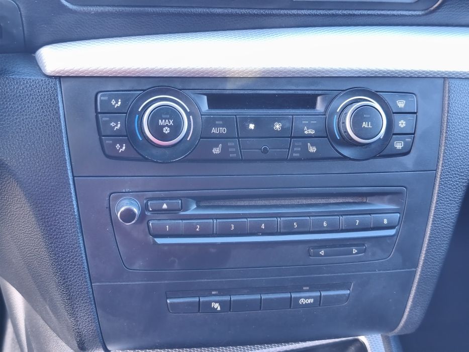 BMW  E 81 118 D Pack M troco 160€ Mês