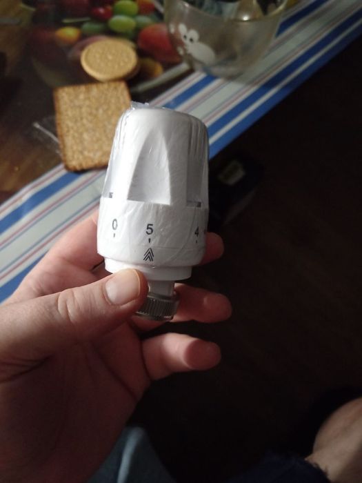 Набор термоголовок для отопления цена за 6шт