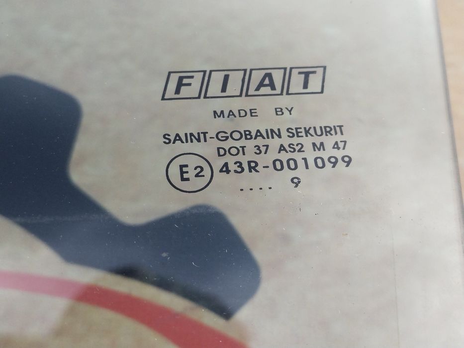 Fiat Bravo II 2007-2014 стекло задней левой двери 09 год