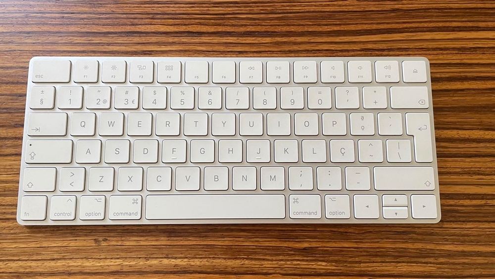 iMac 27 5K 2017 i5-3,8 GHz  4,12 TB SSD  64GB RAM Radeon Pro 580 8 GB
