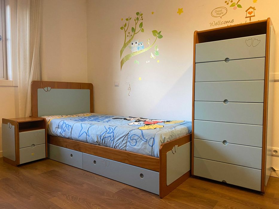 camas de criança - mobília robusta - quarto completo de 2 camas