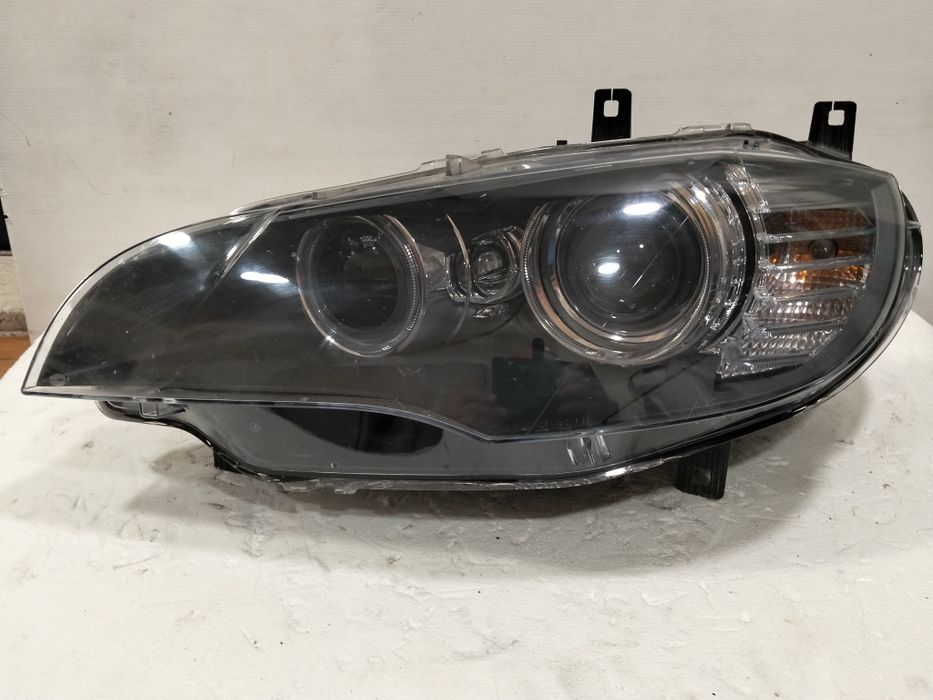 Ótica BMW x6 bi-xenon ref. 1ZS009645-01/AH