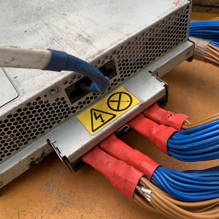 Потужний блок живлення 2880W Astec AA23920L