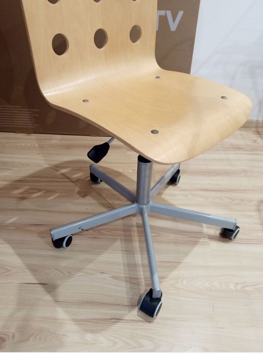 Krzesło obrotowe drewniane Ikea