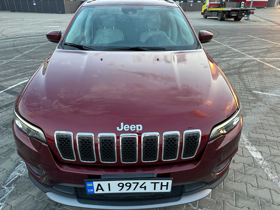 jeep cherokee продаж