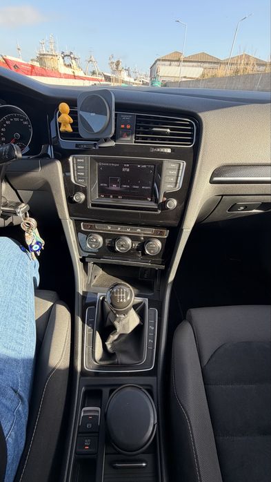 VW golf VII variant 2.0 tdi