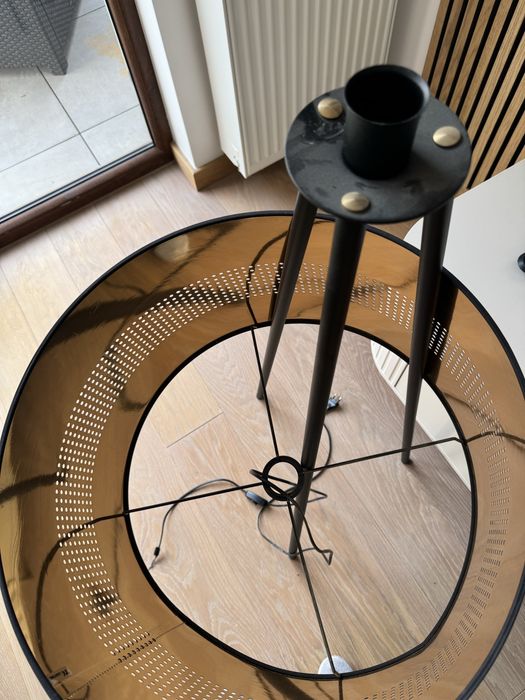 Lampa stojąca duża