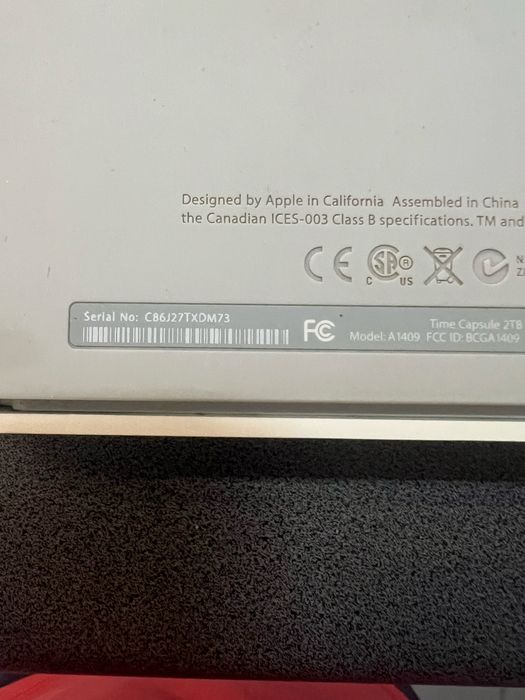 Wi-Fi роутер Apple AirPort Time Capsule 2TB (4-те покоління, A1409)