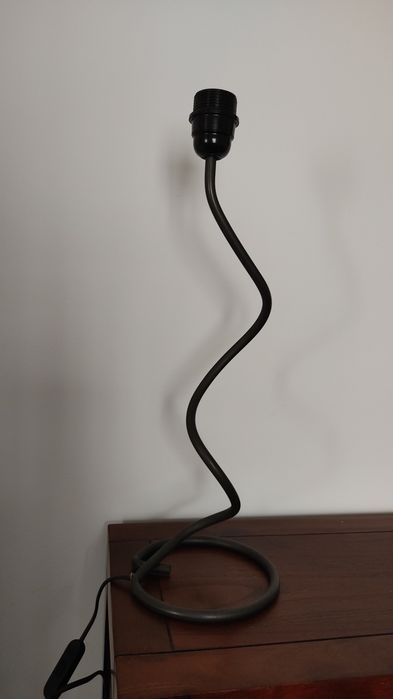 Candeeiros de mesa em ferro