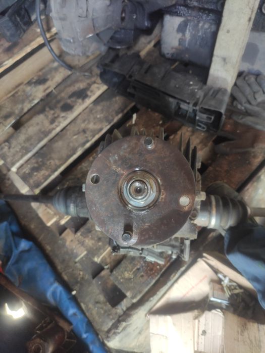 Редуктор заднього моста Mazda CX-7 2.3 2727151T525E балка мазда сх7