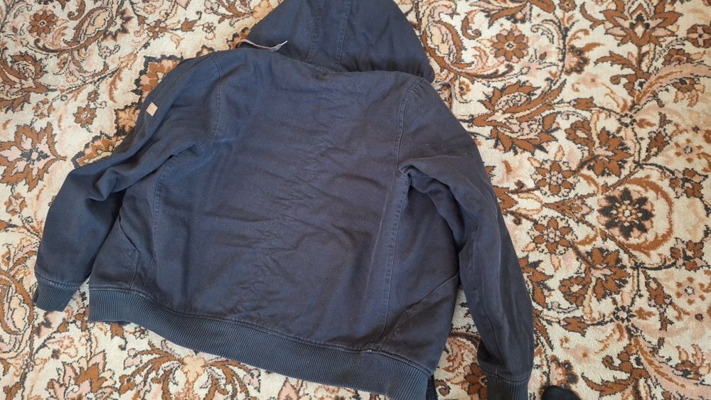 Billabong. Куртка бомбер- худи.