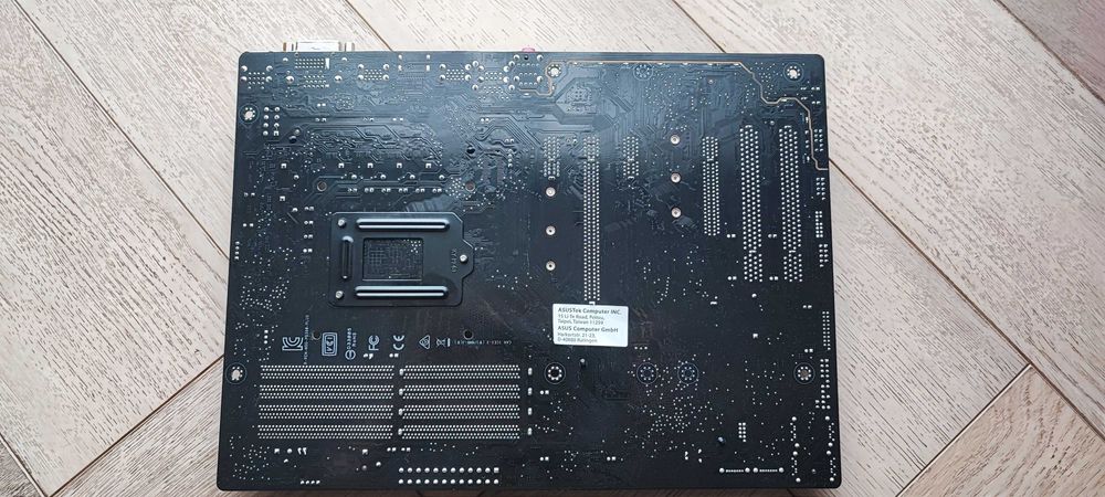 ASUS PRIME B360-PLUS płyta główna LGA1151 DDR4 ATX 100% sprawna