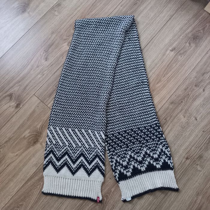 Levis-męski szal zimowy