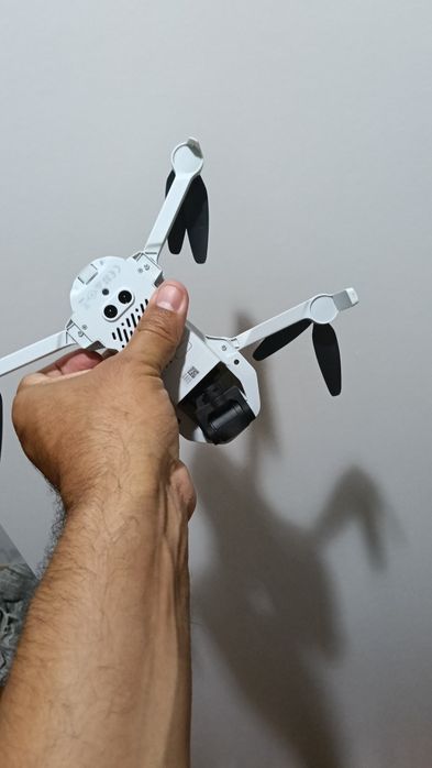 Drone  atom2  top