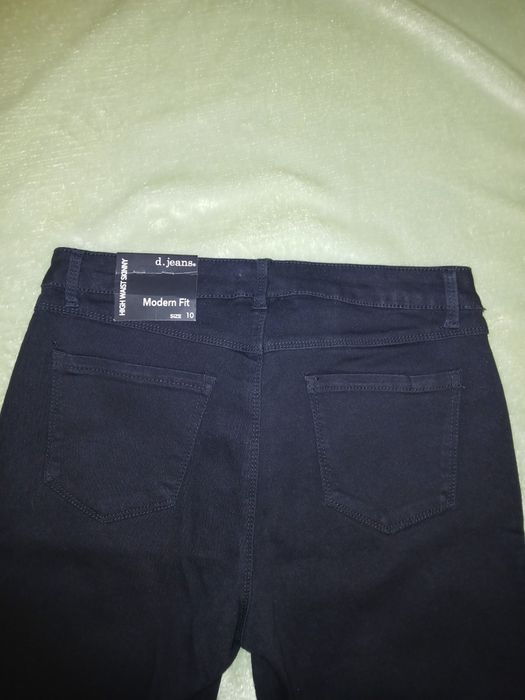 Джинси жіночі чорні