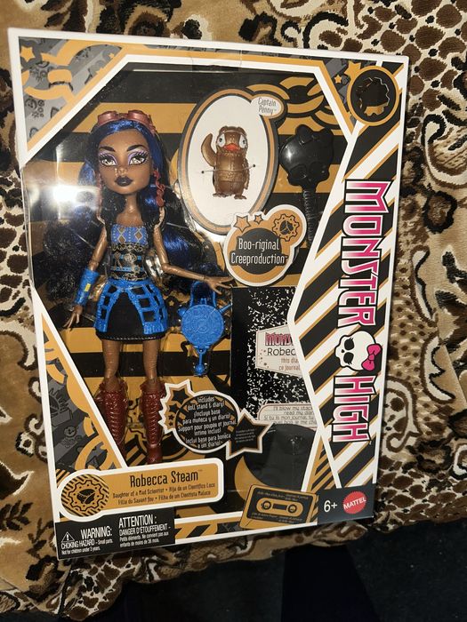 Monster high ляльки монстер хай рошель венера робека