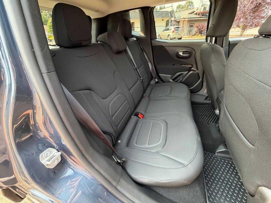 Jeep Renegade      2020