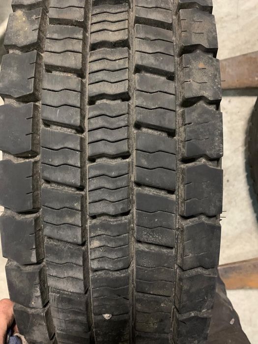 Opony 225/75  R17.5  235/75  R17,5 DOT 3523