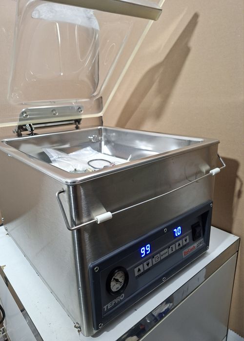 Вакумный упаковщик/Вакуматор