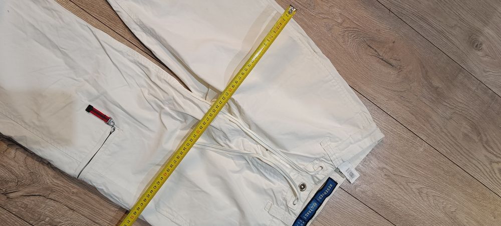 Białe spodnie roz 40