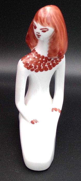 Bogucice zabkowice stara porcelana chodziez tarnowiec świat Bursztynu owocarka figurki hsg