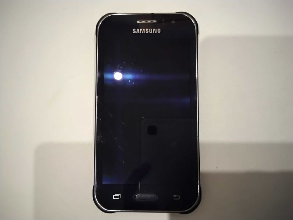 Телефон Samsung DUOS  под ремонт или на запчасти