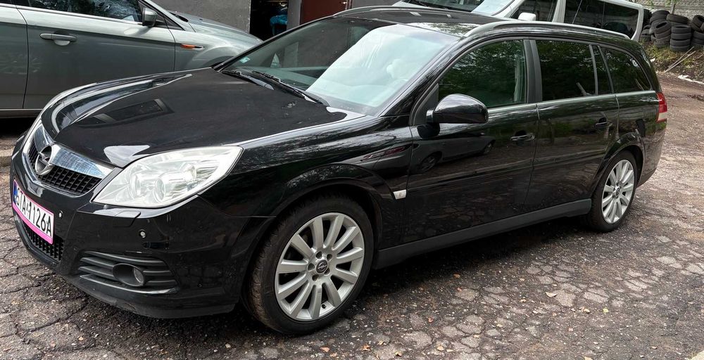 Opel Vectra 2.8 benzyna 184 kW