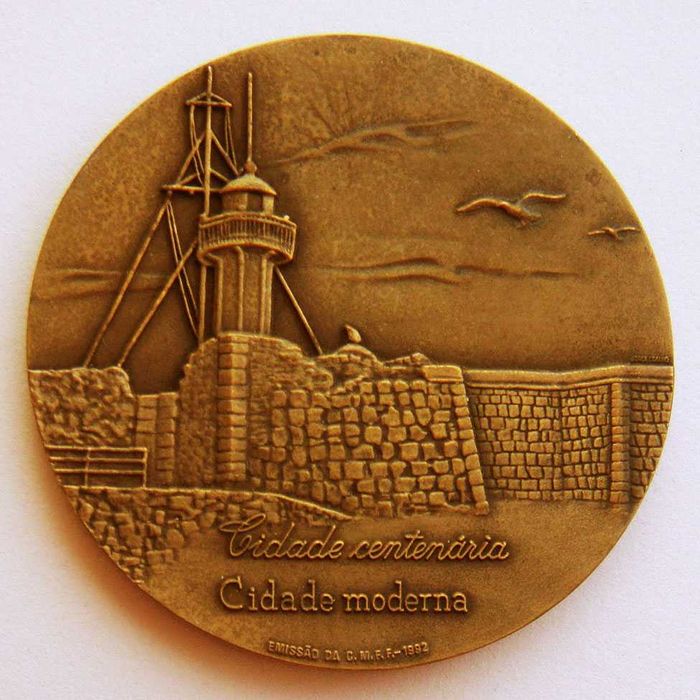 Medalha de Bronze Brasão Figueira da Foz Cidade Centenária Moderna