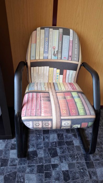 Vendo cadeira de escritório