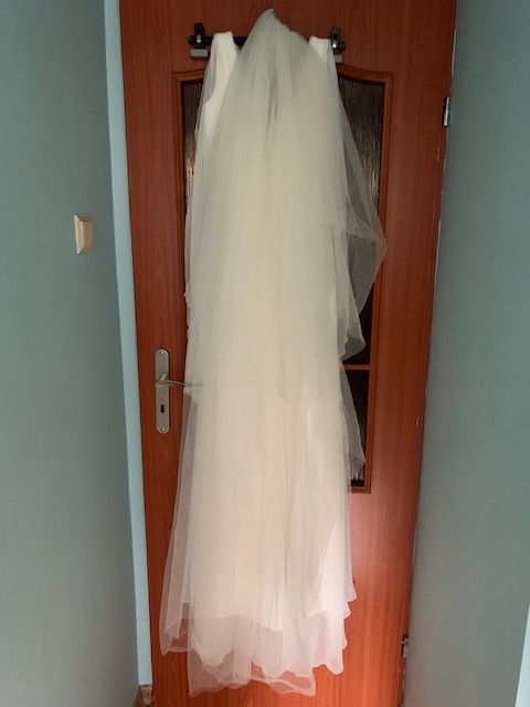 Suknia ślubna White One