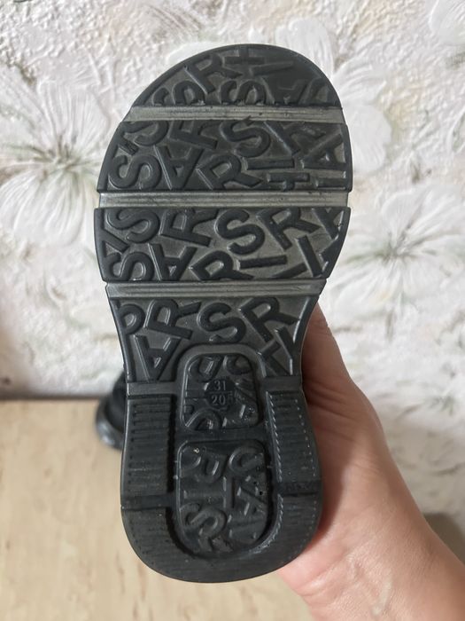 Босоніжки дитячі