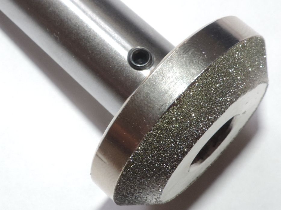 Wytaczarka frezy gładziki do gniazd zaworowych uchwyt