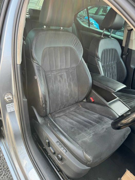 Комплект сидінь сидіння алькантара Skoda Superb 3 салон