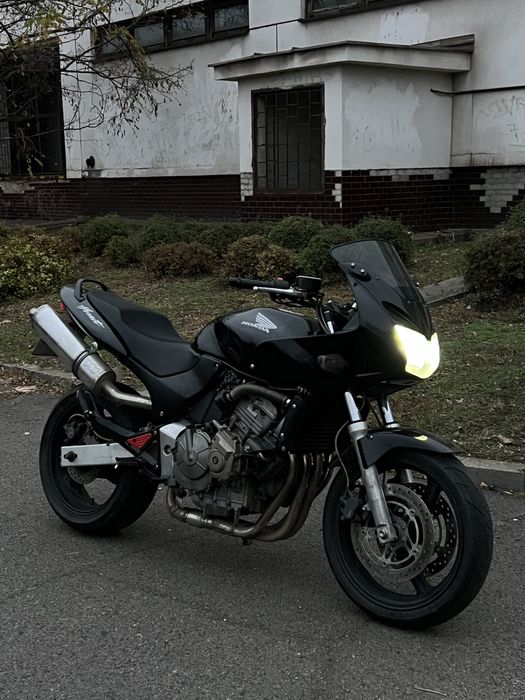 Honda Hornet S 2000