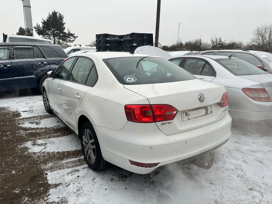 Volkswagen Jetta silnik 1.6 TDI 2012r,Anglik z kluczykami