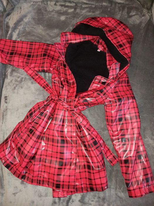 TucTuc Raincoat for Girls Aged 12–14! Used Only Twice!