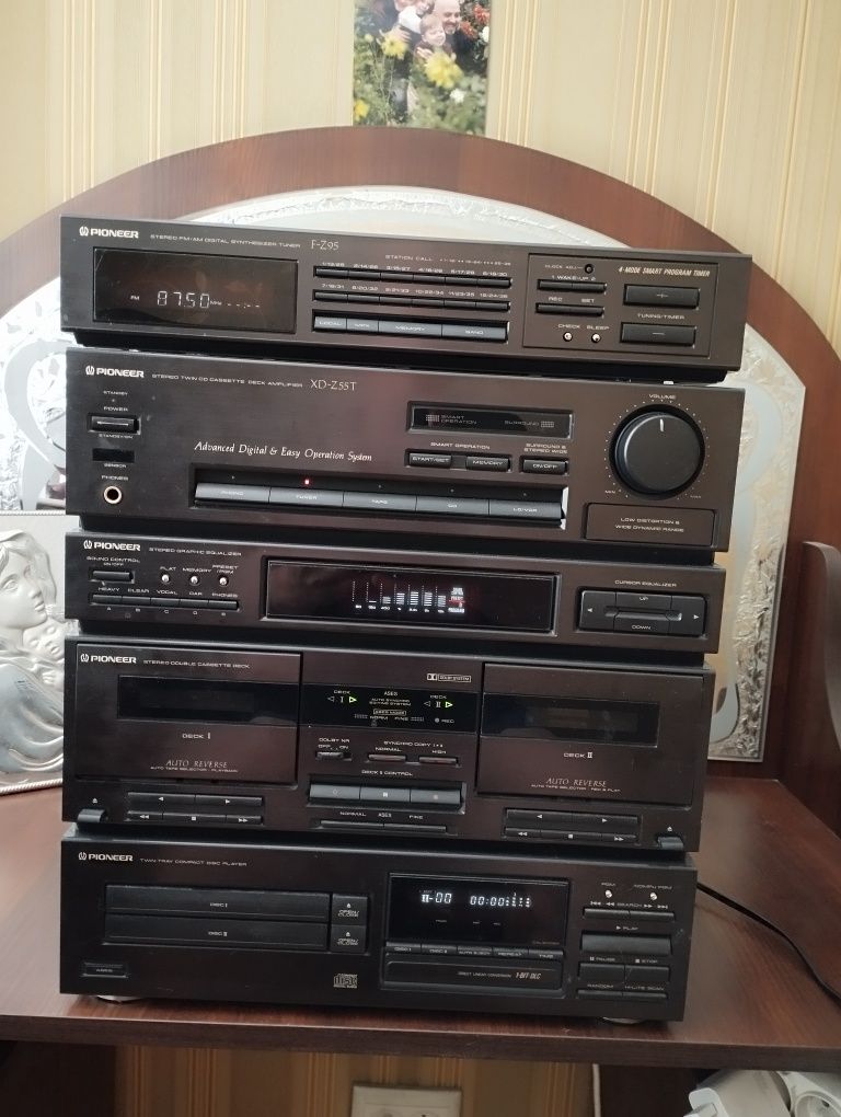 PIONEER музыкальный центр стойка, производство Япония черного цвета: 6 ...