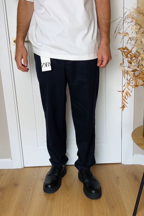 Чоловічі брюки  зі стрілками ZARA сині