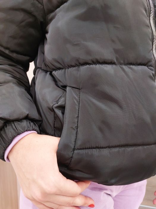 Куртка-бомбер чорна