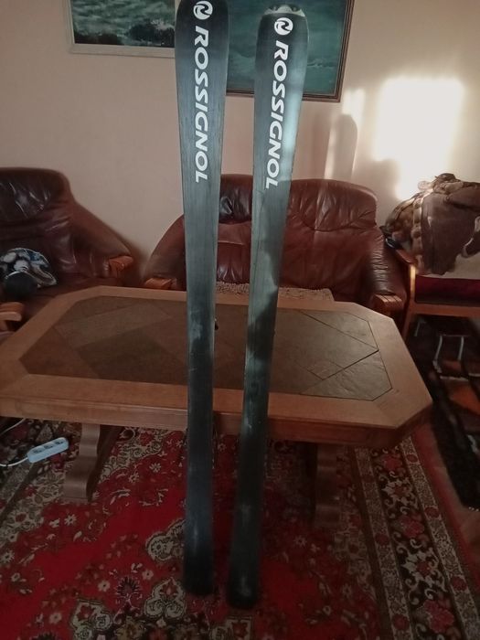 Продам лижі в комплекті з черевиками