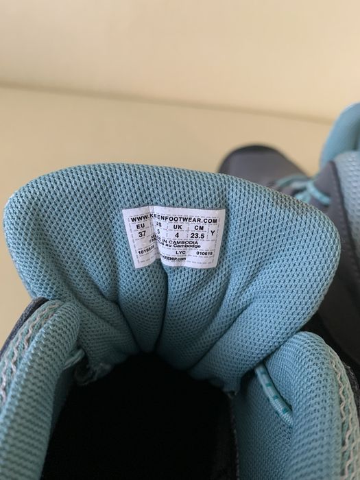 Жіночі черевики